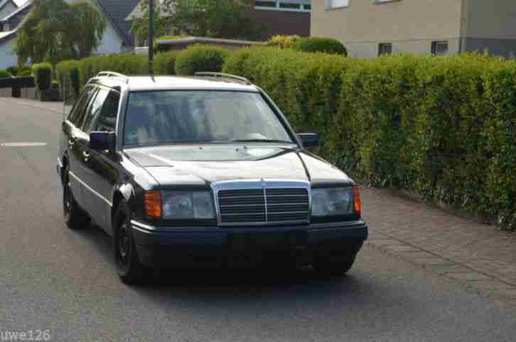 W124 230TE Mercedes Benz Kombi in 904 innen