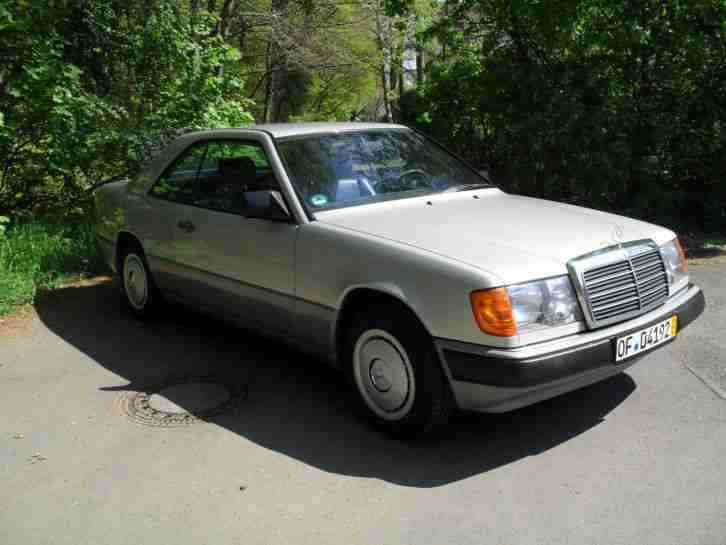 W124 Coupe 230 CE der ersten Serie mit Vollleder und