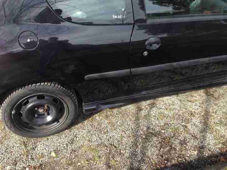 WOW +++ Peugeot 206 SX +++ schwarz +++ 81.000 km +++ TÜV +++ TOP