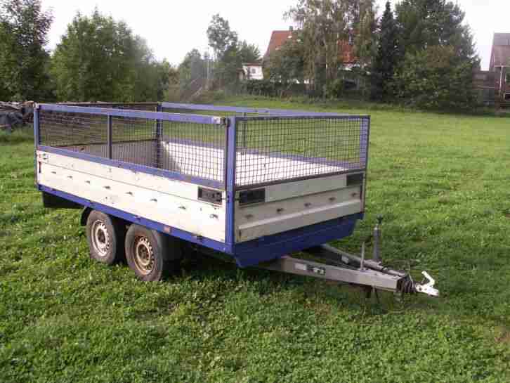 Westfalia 2.6T Pkwanhänger mit Gitteraufbau und Plane, Hochlader