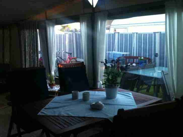 Wilk S4, 7m mit Vorzelt und Campingzubehör