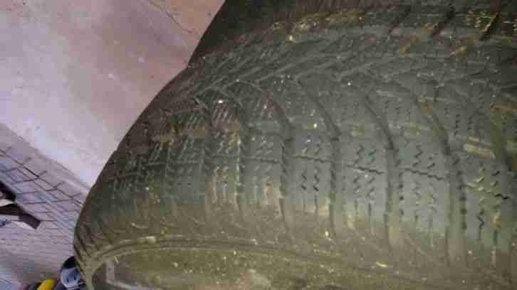 Winterkompletträder Ford Focus 195/65 R15 91T Reifen wie NEU