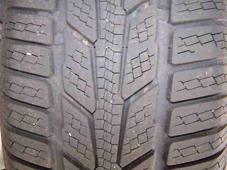 Winterreifen auf Alufelgen KBA 46032 215/65R16 ua. Hond CR-V VW Passat