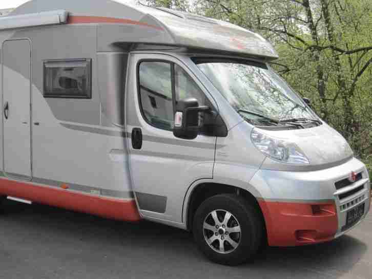 Wohnmobil Bürstner Ixeo IT 674 . Top Zustand !!!