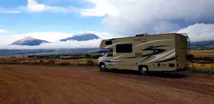 Wohnmobil Leprechaun in USA, 2015, Solar