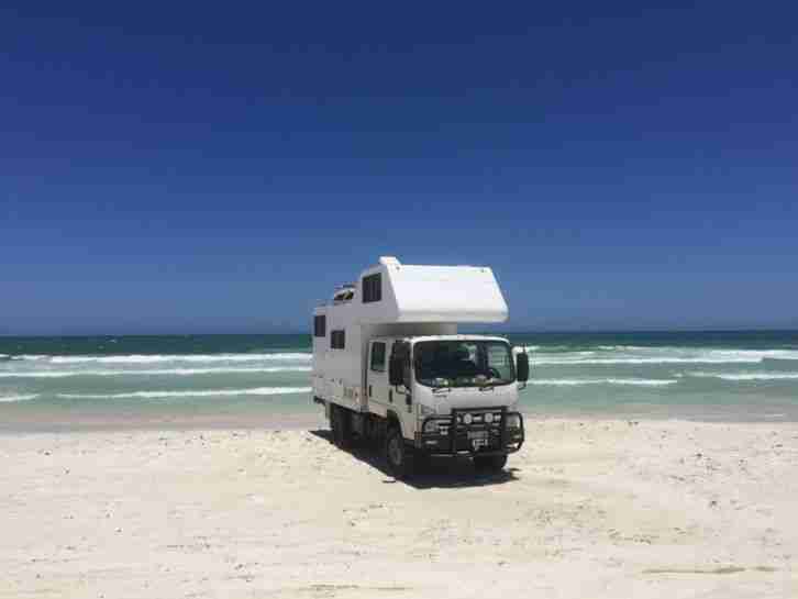 Wohnmobil in Australien Isuzu NPS 4WD Camper