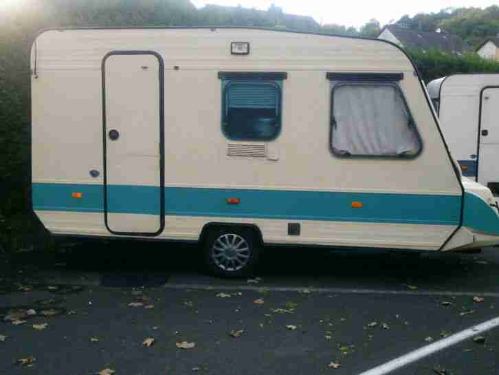 Wohnwagen Adria 405, gepflegter Zustand, 850kg