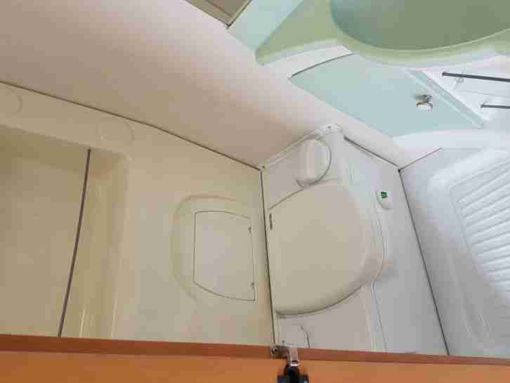 Wohnwagen Beyerland 350-2 LX; BJ: 04/2002