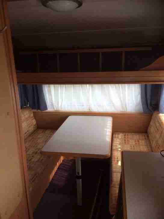 Wohnwagen Blue Line 450 TK Knaus