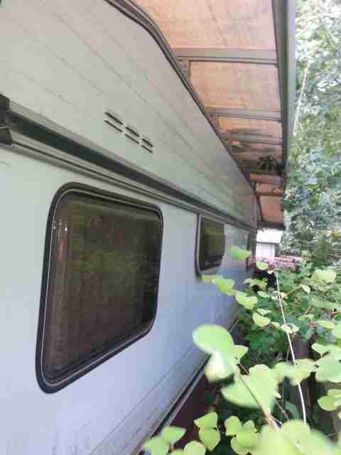 Wohnwagen Bürstner 540, gebraucht, auf Campingplatz