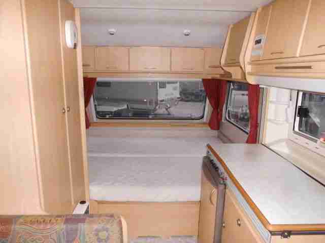 Wohnwagen"CHATEAU LA CAR 445C"Festbett,Sitzgruppe,Bad/WC,Vorzelt,Segel