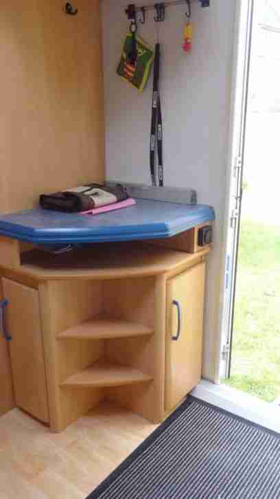 Wohnwagen Hobby 540 Deluxe mit Etagebett