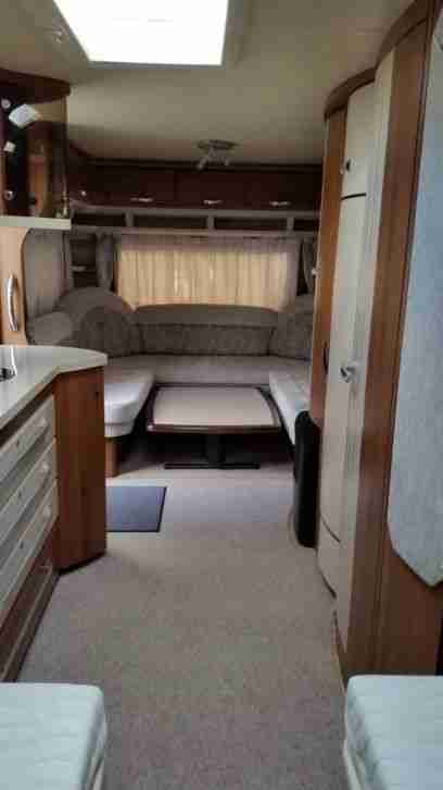 Wohnwagen Hobby Premium 610 UL Vorzelt SAT/TV Mover Garage