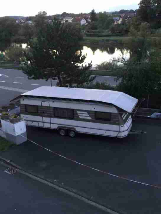 Wohnwagen Hymer Eriba Nova 680