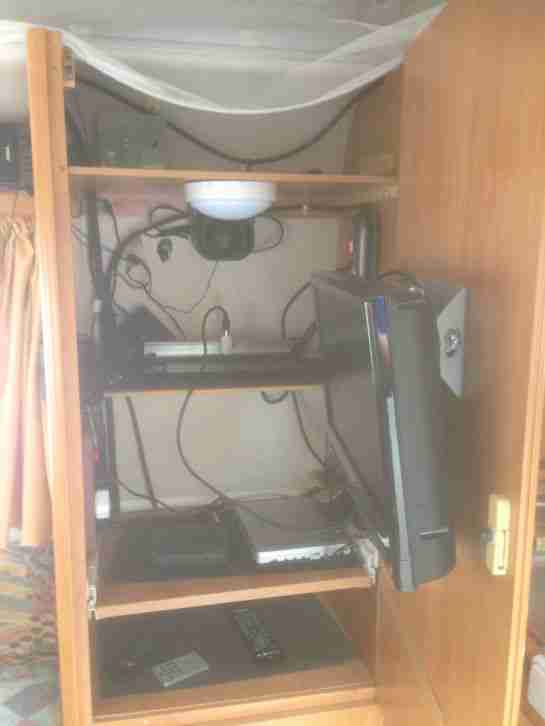 Wohnwagen Hymer Puck im super Zustand mit sehr viel zusätzlicher Elektrik