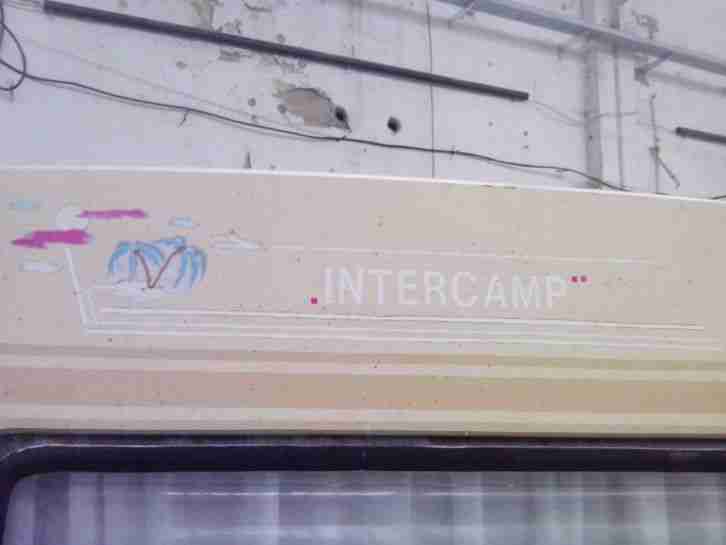 Wohnwagen Intercamp 355 mit Vorzelt komplett aus GFK