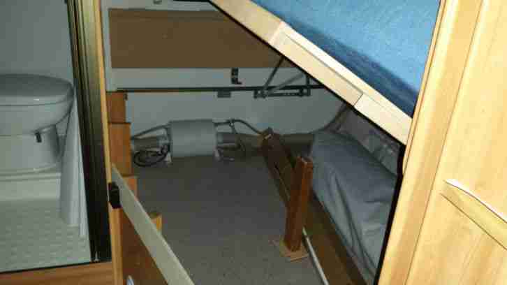 Wohnwagen Knaus Azur 500, Reisefertige Wohnwagen.