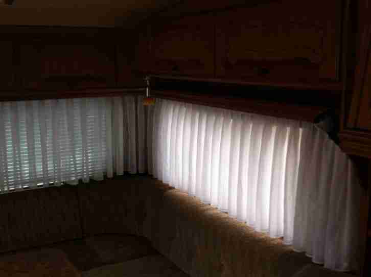 Wohnwagen Tabbert Baronesse 660, Markise, omnistep