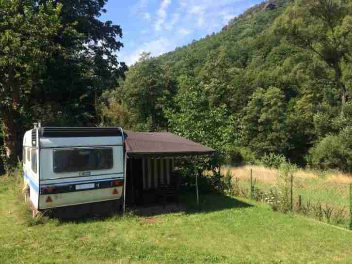 Wohnwagen auf wunderschönem Stellpatz in der Eifel