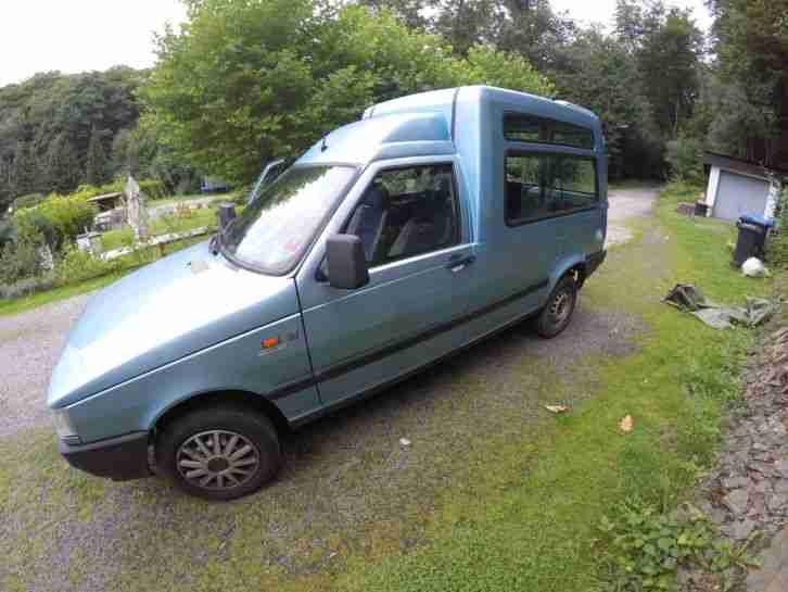Yves Eigenrauch (S04) Fiat Fiorino in Königsblau (TÜV 2017)