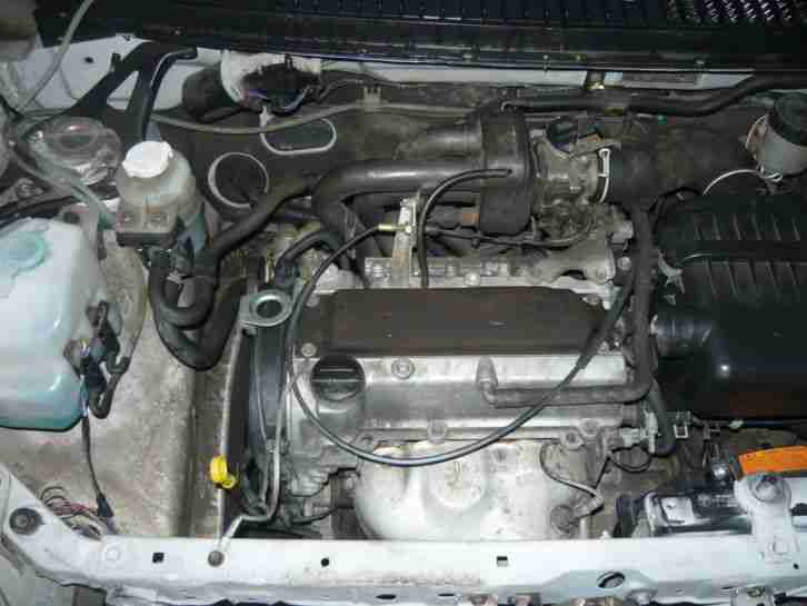 Zu Verkäufen ist ein Daihatsu Sirion, M1 Bj. 22.04.1998,Original mit 68,000 km