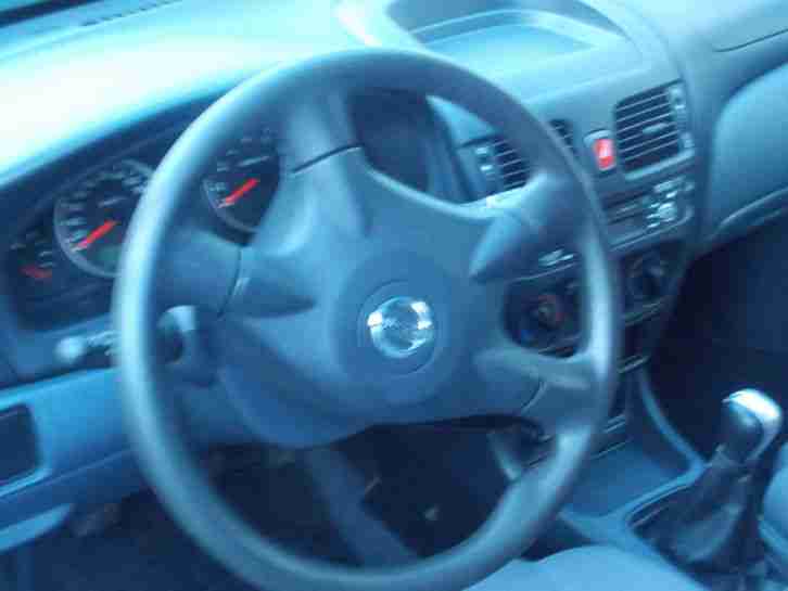 Zu verkaufen Nissan Almera Bj.2004 mit TÜV