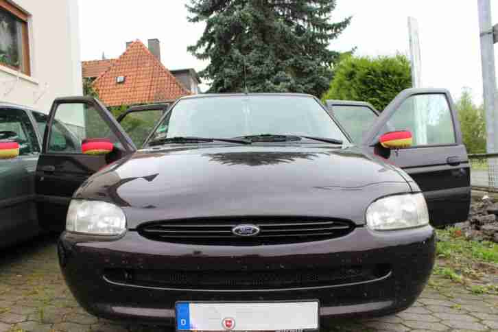 Zuverlässiger Ford Escort in lila zu verkaufen!