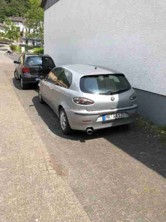 alfa romeo 147 mit leichtem Motorschaden