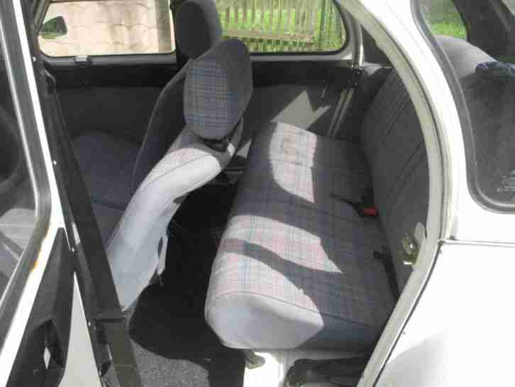 Auto oldtimer citroen