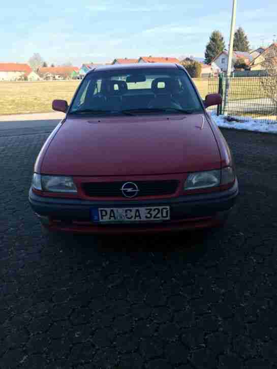 auto opel astra