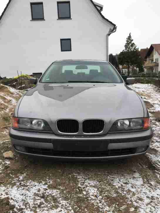 bmw e39 523i