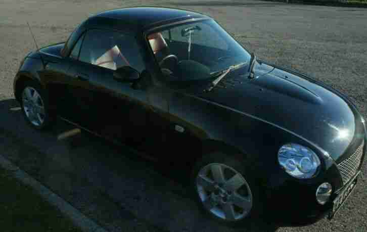 Daihatsu Copen RHD schwarz rotes Leder TÜV NEU 1. Hand