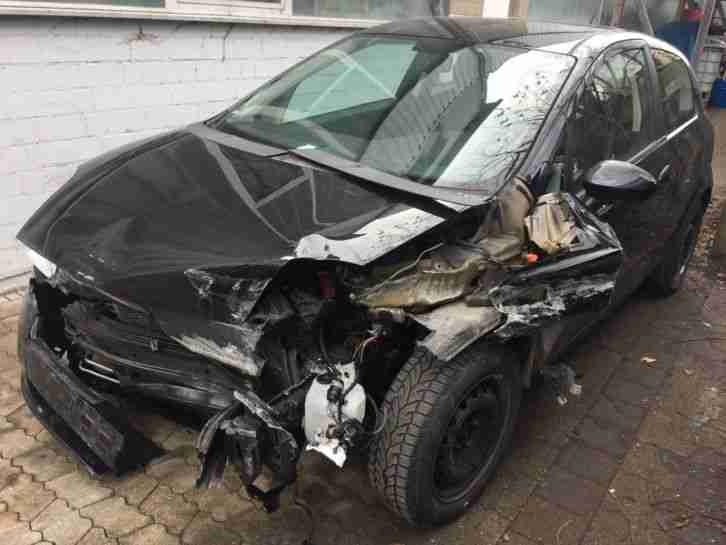 fiat grande punto Bj 2009 1.4 Benzin Klima Nur 118000km!