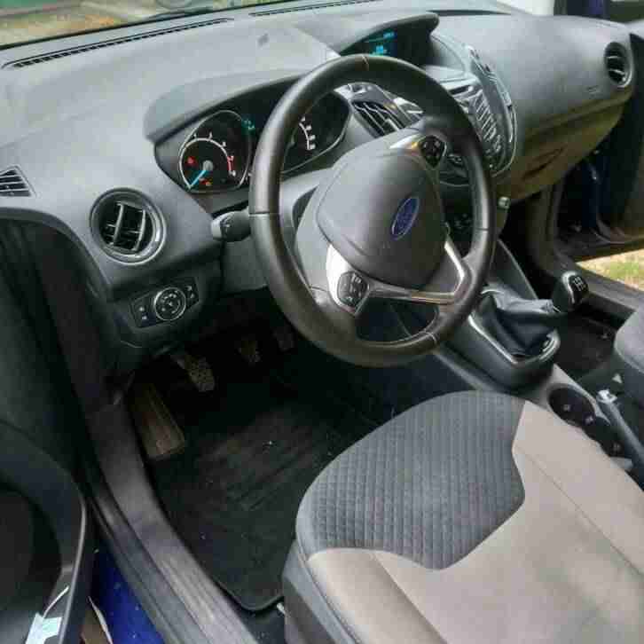 Ford Tourneo Courier Trend Titanium Bj: 2017 wenig kmh blau im guten Zustand