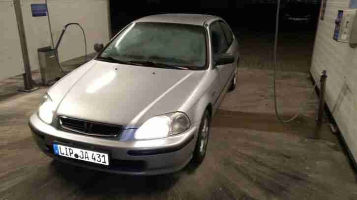 Honda Civic III TÜV Juli 2023