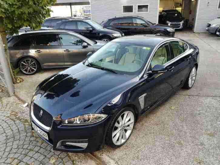 Jaguar XF 3.0 V6 Diesel S Bi Xenon Kamera PDC DAB 1.Hand Scheckheft