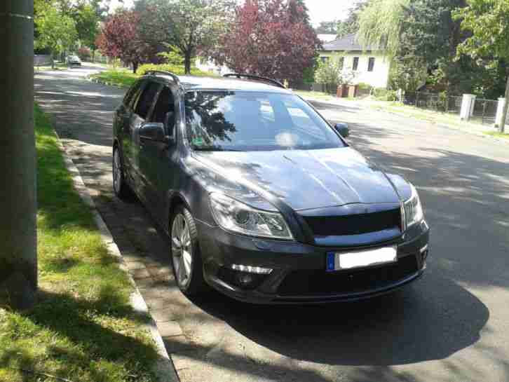 Škoda Octavia Kombi 2.0 TSI RS - Scheckheftgepflegt aus 1. Hand