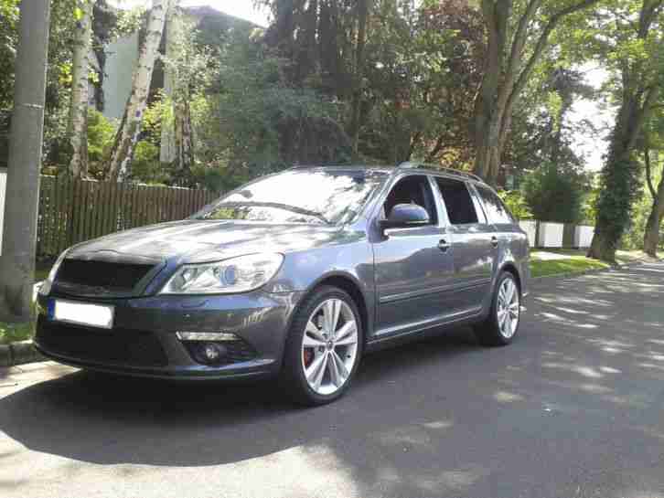 Škoda Octavia Kombi 2.0 TSI RS Scheckheftgepflegt aus 1. Hand