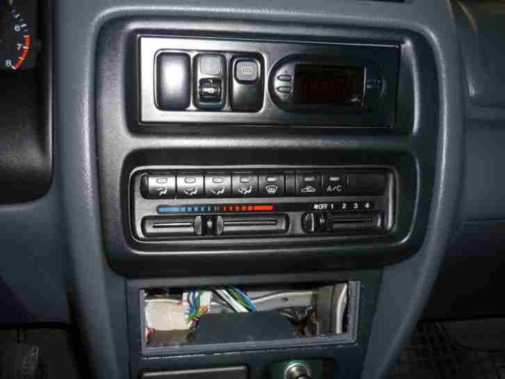 mazda 323 s 1.5