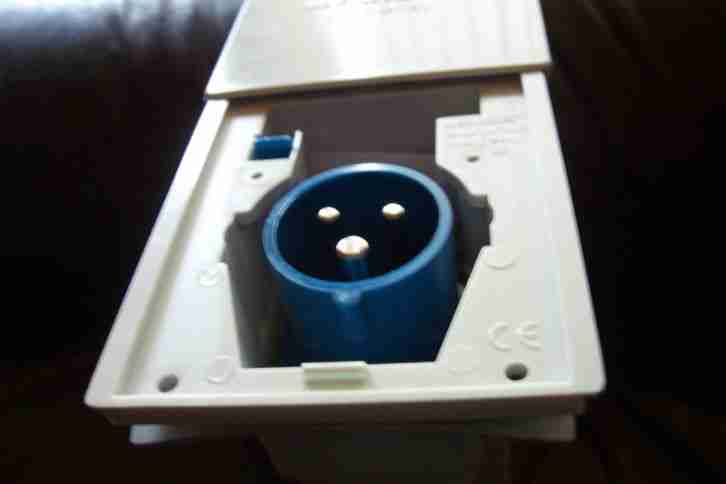 mennekes16ap-6 h/200-250v 2p 8001 camping-steckdose