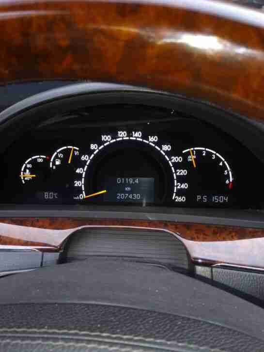 Mercedes w 220