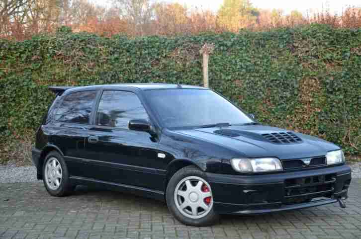 nissan pulsar gti r