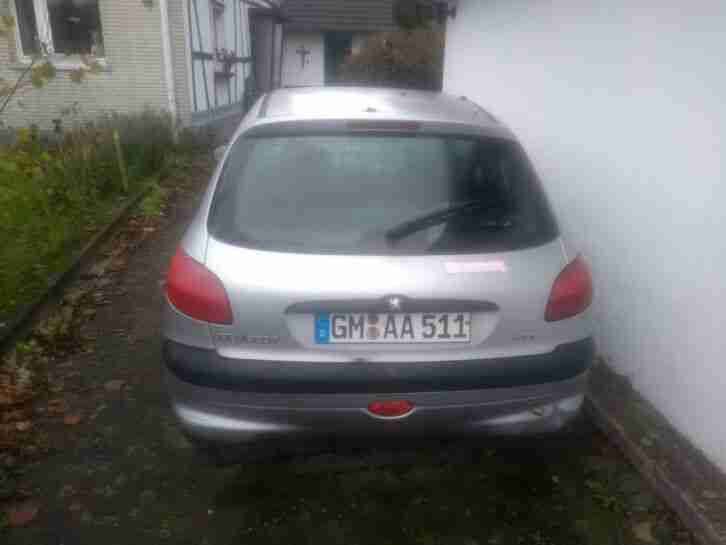 peugot 206 Baujahr 1998 silber metallig