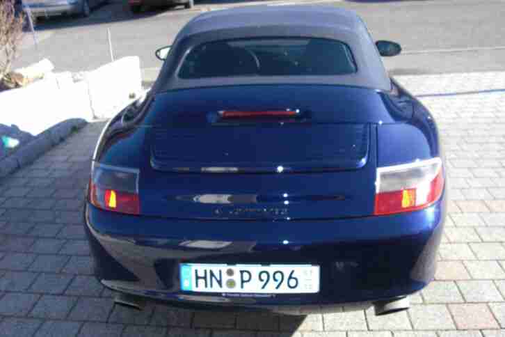 Porsche 911 996 Carrera Cabrio ,Bj.2002 Blau Motor 19000 km