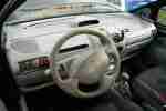renault twingo c06