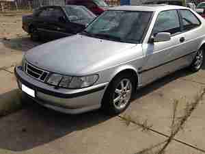 saab 900 coupe