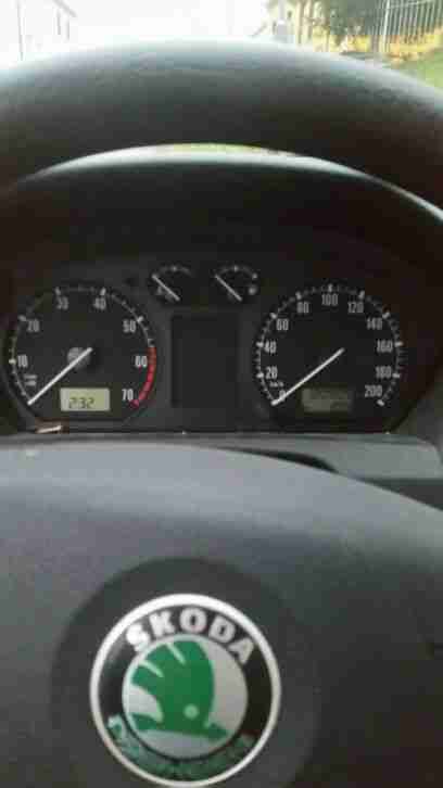 Skoda Fabia Tüv 11/23 1,4 16V