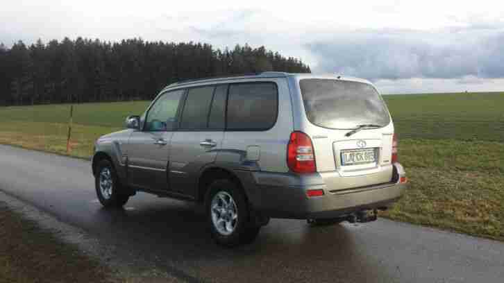 terracan 2.9 crdi GLS mit permanentem Allrad (DOT) u.Schiebedach -wie Sorento EX