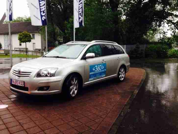 avensis t25 2, 4 Executive