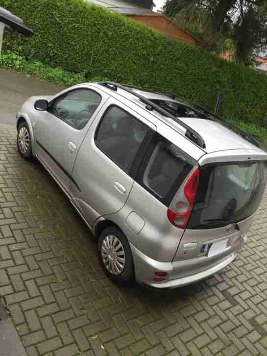 toyota yaris verso